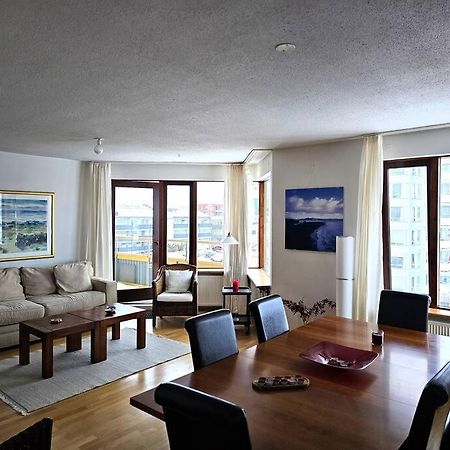 Апартаменты Family Penthouse With Great View Garthabaer Экстерьер фото